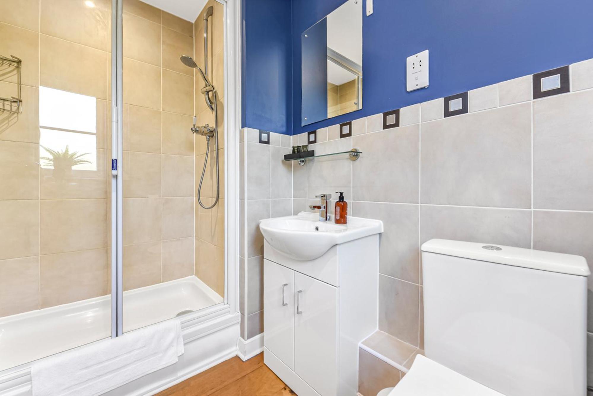 The Woodlands, Shortstay, Ideal For Families, Relocation, Contractors, Travel Stay Horley Zewnętrze zdjęcie